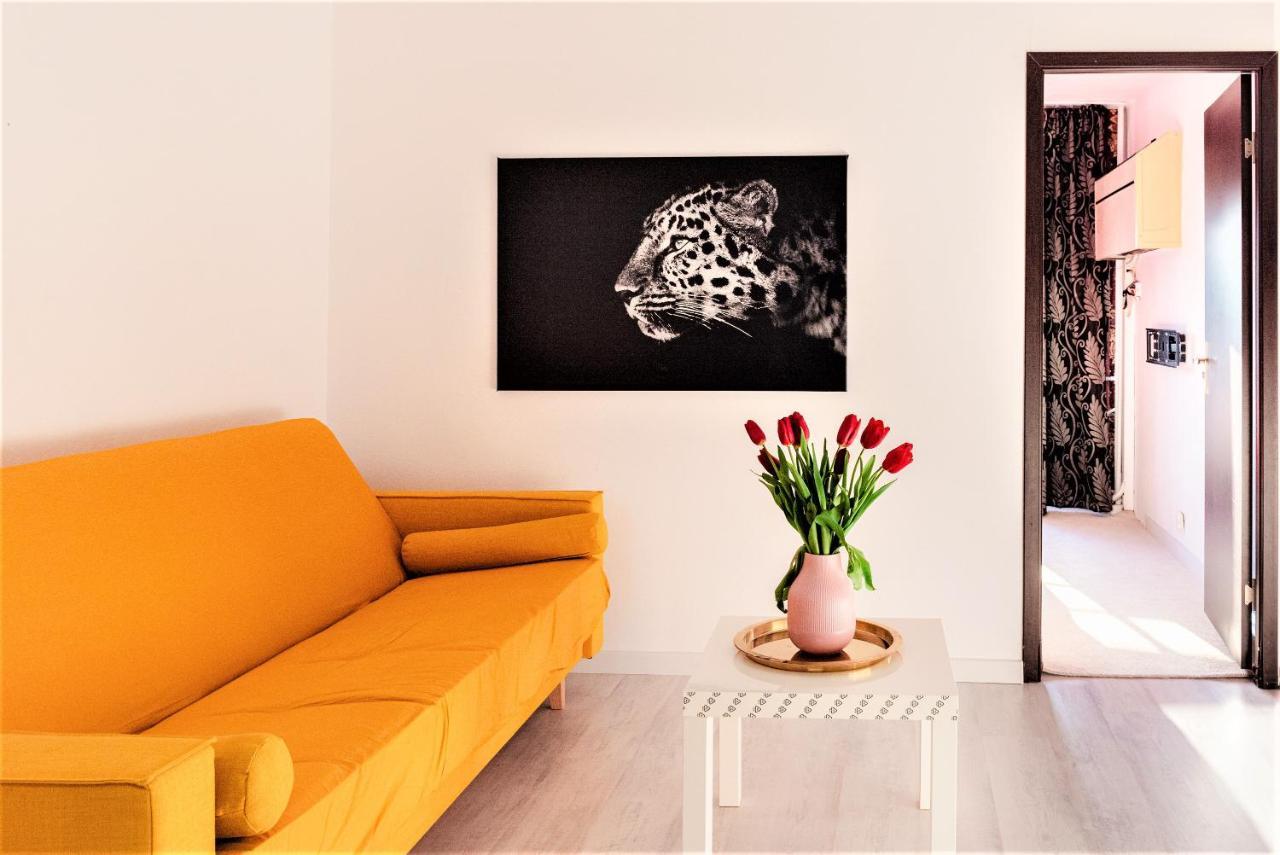 Parliament Marriott Unirii Square 5 Bedrooms Luxury Apartment Old Town Bucharest Exterior photo